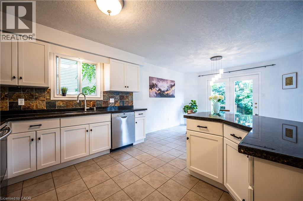 743 Butternut Avenue, Waterloo, Ontario  N2V 2M3 - Photo 22 - 40857751