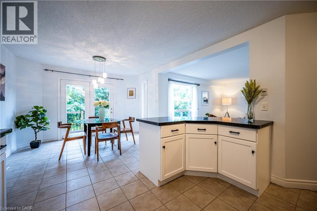 743 Butternut Avenue, Waterloo, Ontario  N2V 2M3 - Photo 23 - 40857751