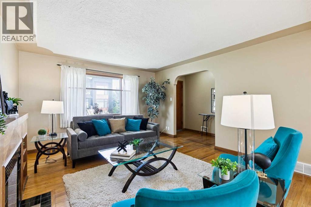 3103 13 Avenue SW, Calgary, Alberta  T3C 0V3 - Photo 5 - A2328405