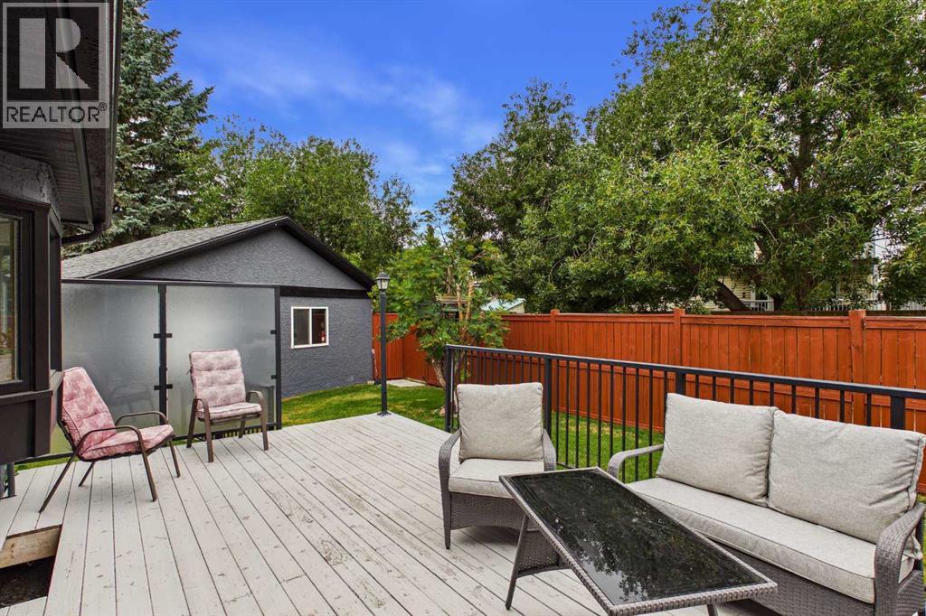 44 Woodbrook Place Sw, Calgary, Alberta  T2W 3Z4 - Photo 30 - A2335127