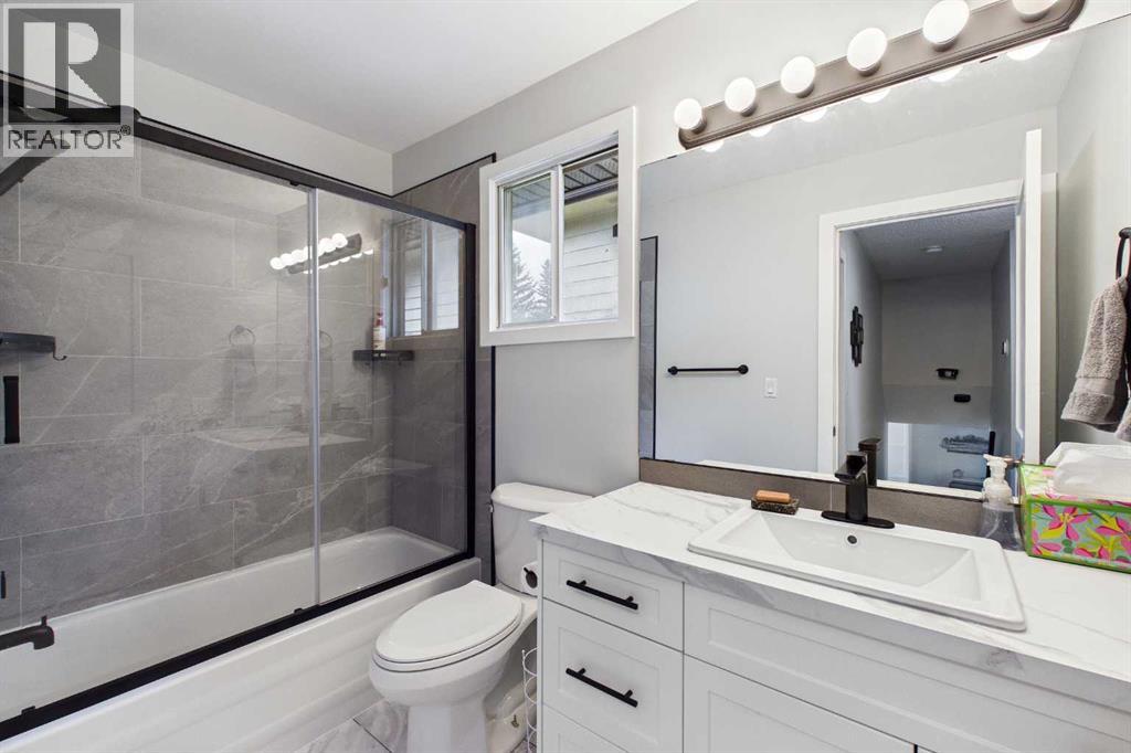 44 Woodbrook Place Sw, Calgary, Alberta  T2W 3Z4 - Photo 26 - A2335127