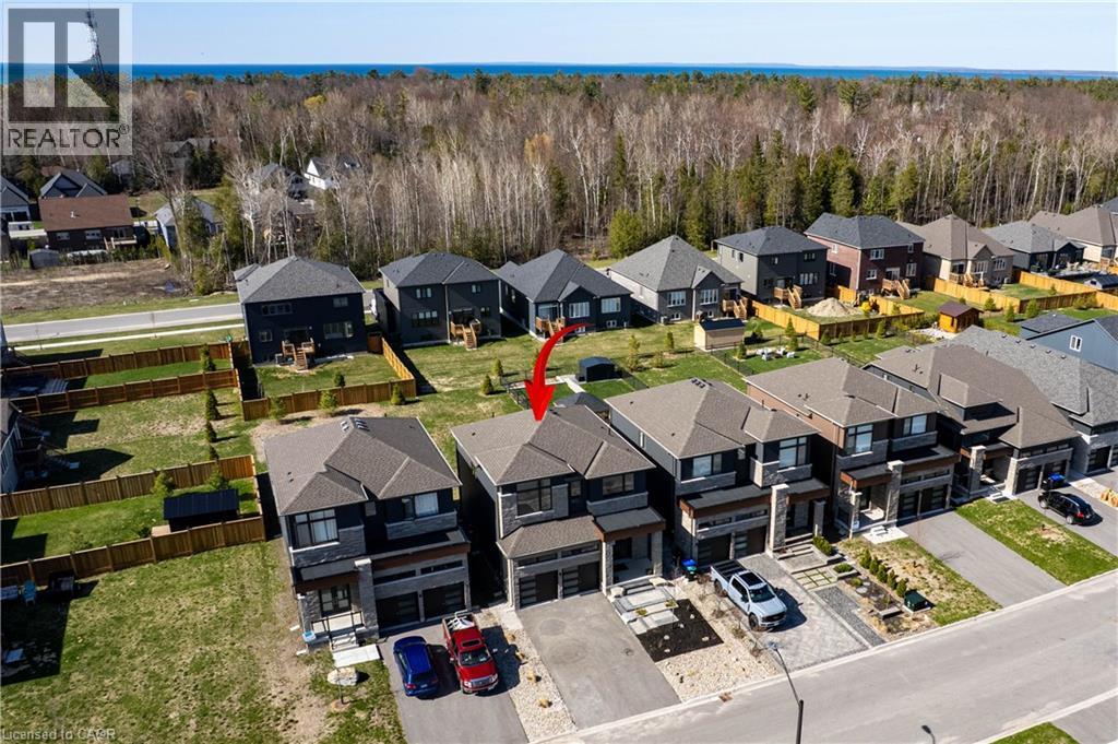 46 SIMONA Avenue, Wasaga Beach, Ontario
