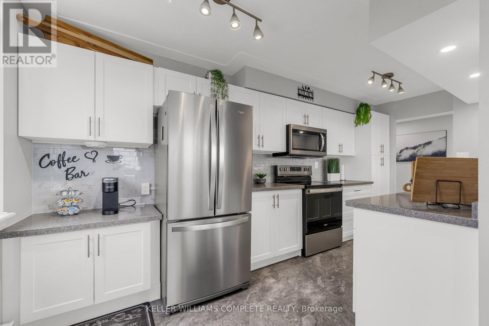 608 - 40 Harrisford Street, Hamilton, Ontario  L8K 6N1 - Photo 6 - X13704274
