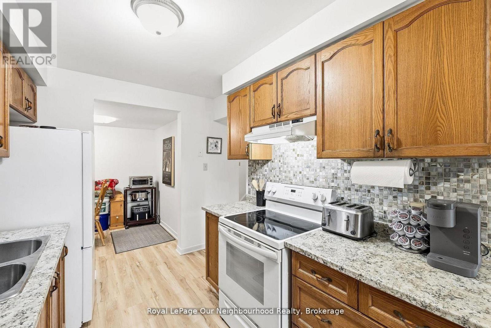 96 Chatfield Drive, Ajax, Ontario  L1T 2J8 - Photo 9 - E13704284