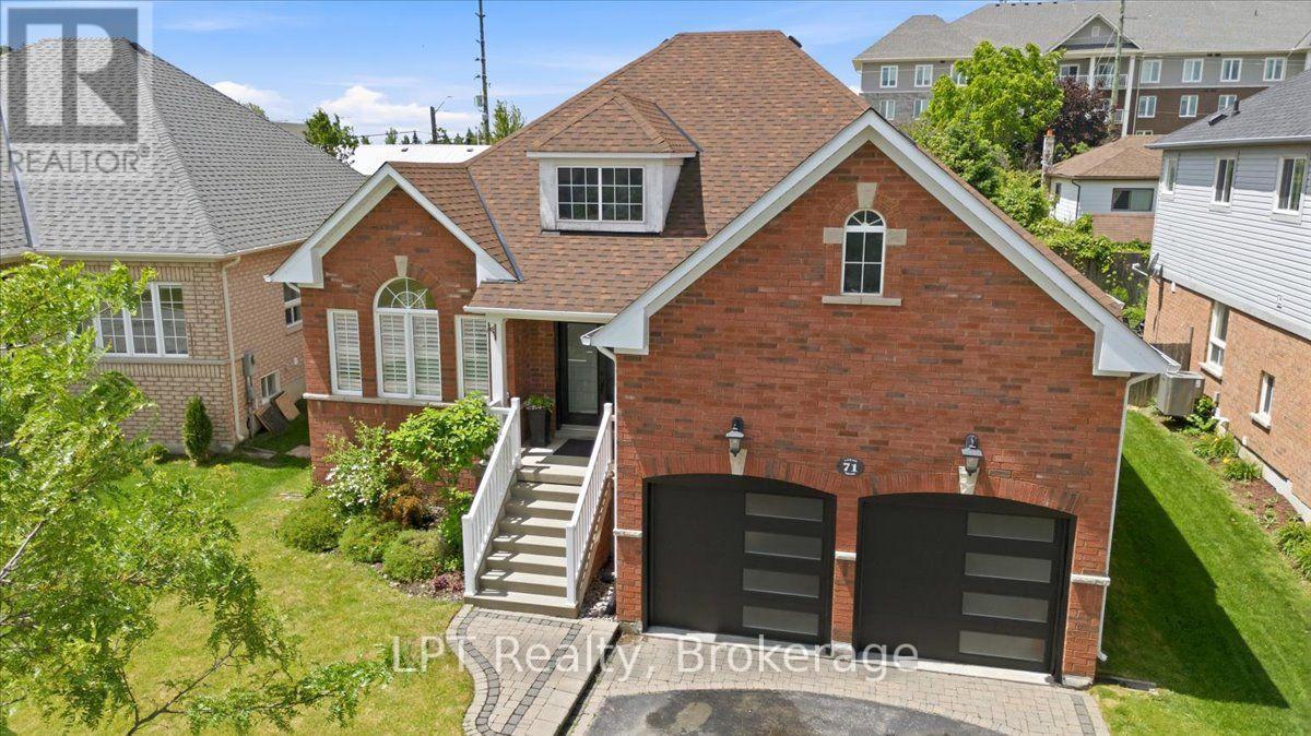 111 Lunney Crescent, Clarington, Ontario  L1C 5N9 - Photo 2 - E13704294