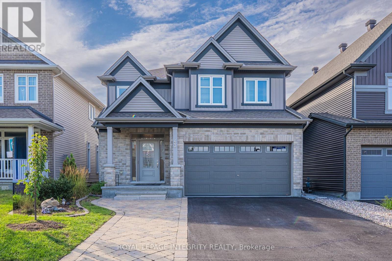 43 CENTO WAY, Ottawa, Ontario