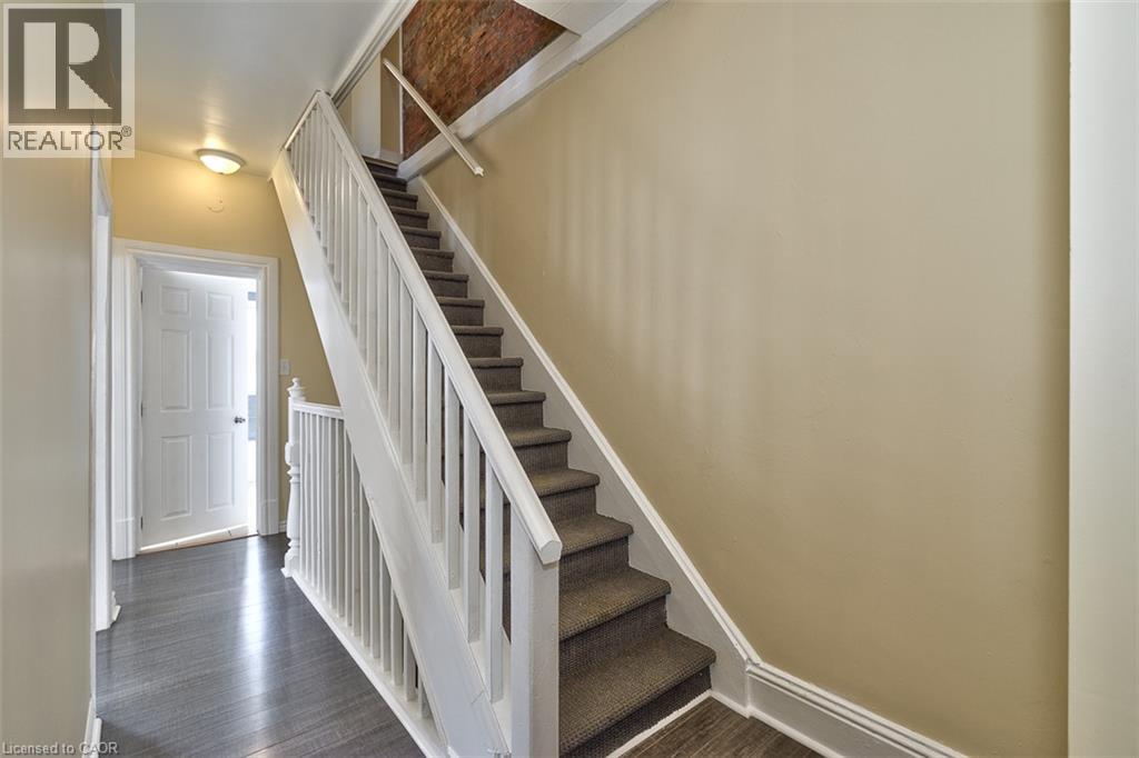 340 Cannon Street E Unit# 2, Hamilton, Ontario  L8L 2B9 - Photo 8 - 40857750