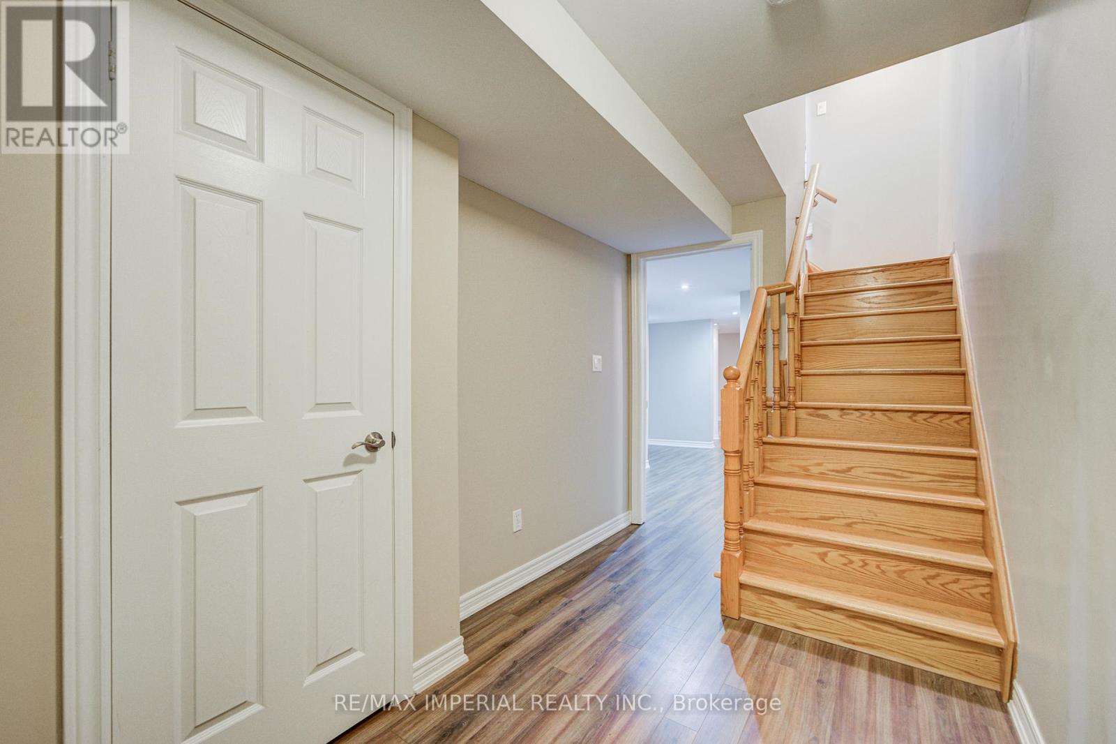 1233 Agram Drive, Oakville, Ontario  L6H 7P1 - Photo 38 - W13704288