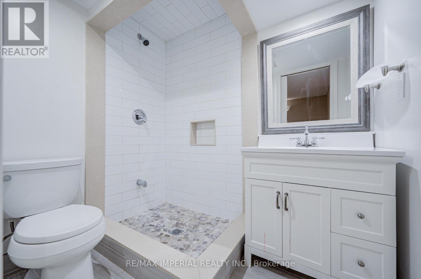 1233 Agram Drive, Oakville, Ontario  L6H 7P1 - Photo 41 - W13704288