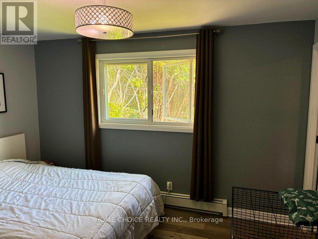 Unit 2 (Upper Unit) - 50 Fringewood Drive, Ottawa, Ontario K2S 1T8 - Photo 25 - X13694068