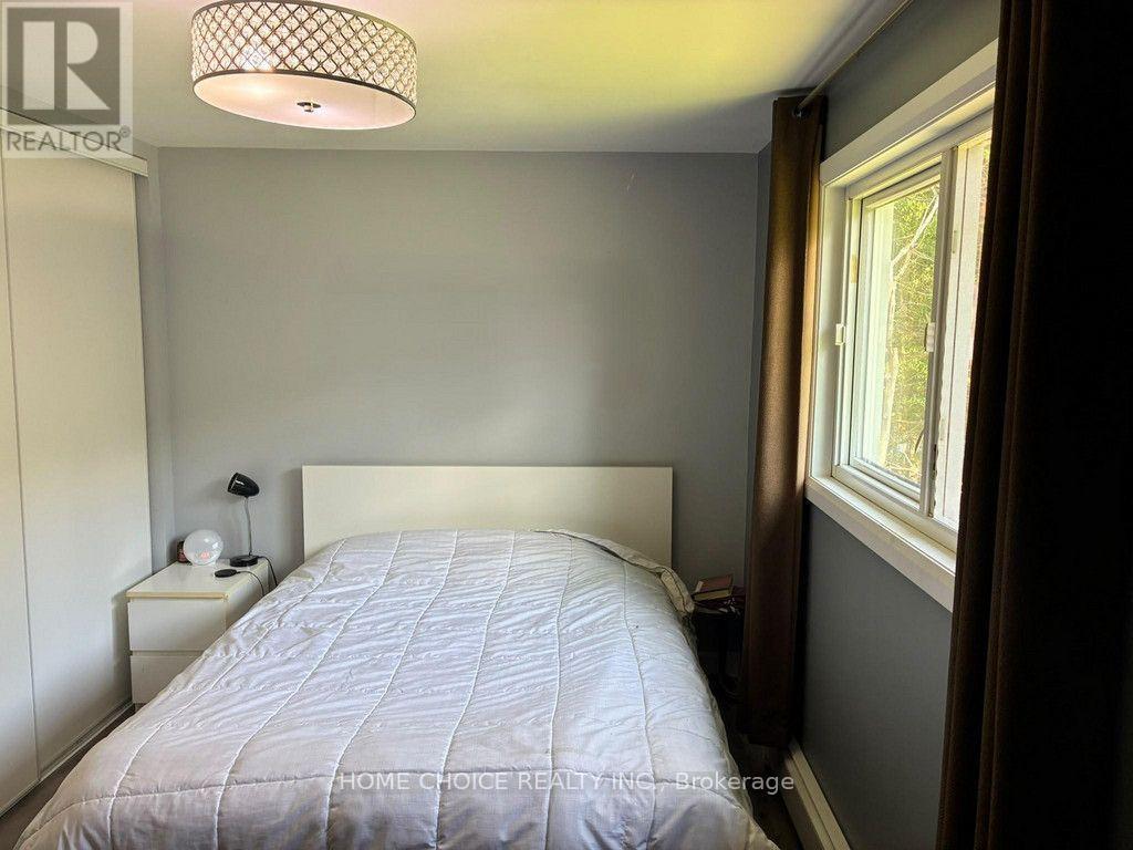 Unit 2 (Upper Unit) - 50 Fringewood Drive, Ottawa, Ontario K2S 1T8 - Photo 23 - X13694068