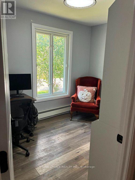 Unit 2 (Upper Unit) - 50 Fringewood Drive, Ottawa, Ontario K2S 1T8 - Photo 16 - X13694068