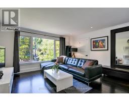 MAIN FLOOR - 21 LOVE CRESCENT, Toronto, Ontario