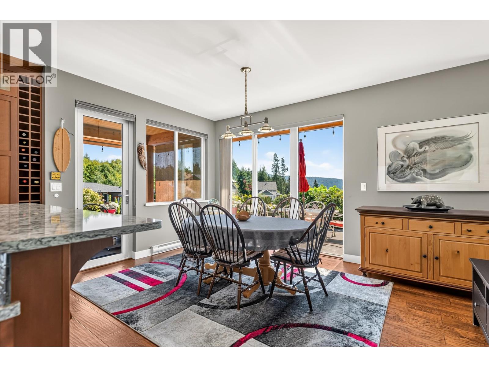 9326 Jorgensen Place, Halfmoon Bay, British Columbia  V7Z 1B4 - Photo 8 - R3158056