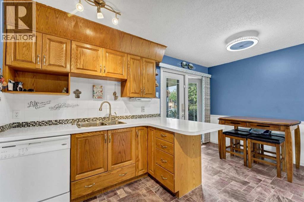 52 Chinook Way W, Brooks, Alberta  T1R 0C6 - Photo 17 - A2339436