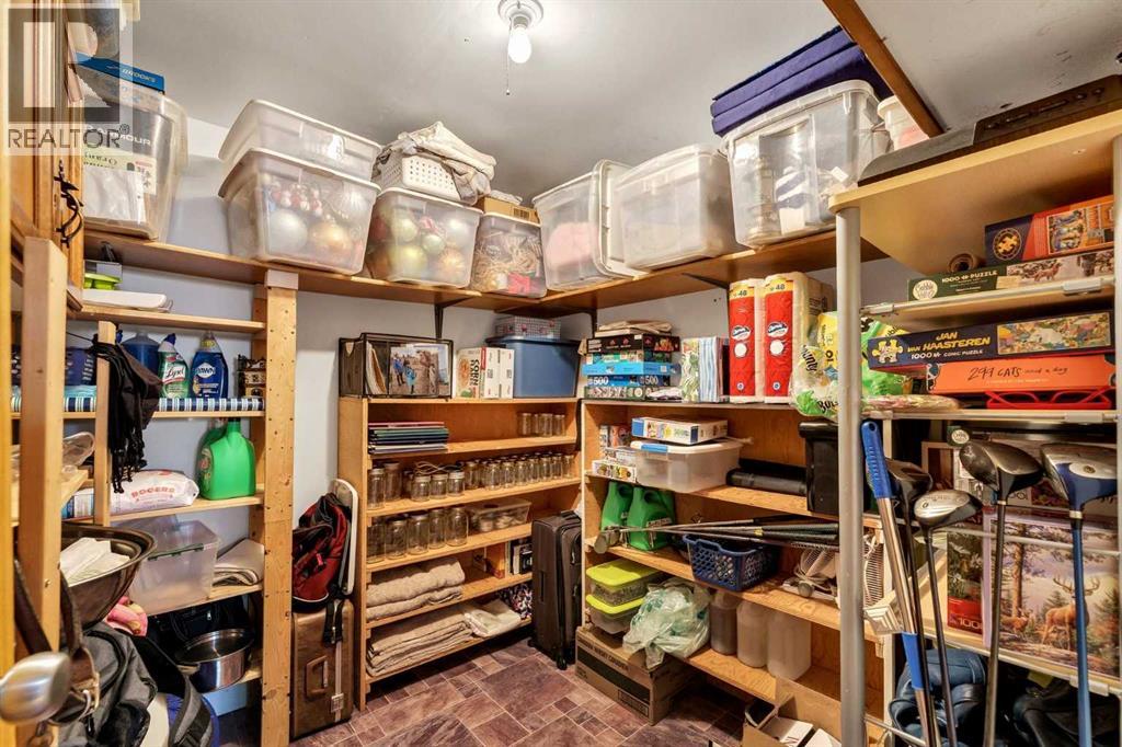 52 Chinook Way W, Brooks, Alberta  T1R 0C6 - Photo 35 - A2339436