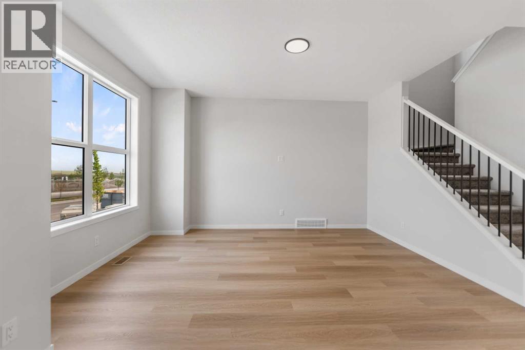 247 Lucas Gate Nw, Calgary, Alberta  T3P 2S5 - Photo 15 - A2333074