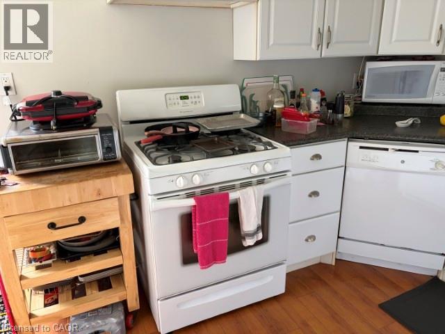 170-172 Markland Street, Hamilton, Ontario  L8P 2K5 - Photo 11 - 40856803