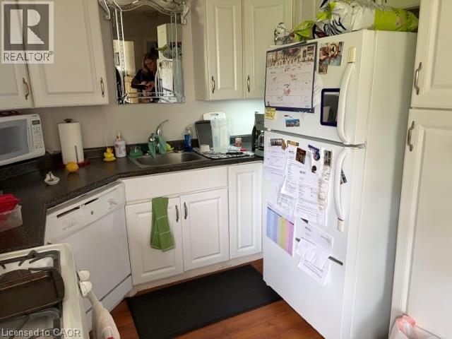 170-172 Markland Street, Hamilton, Ontario  L8P 2K5 - Photo 12 - 40856803