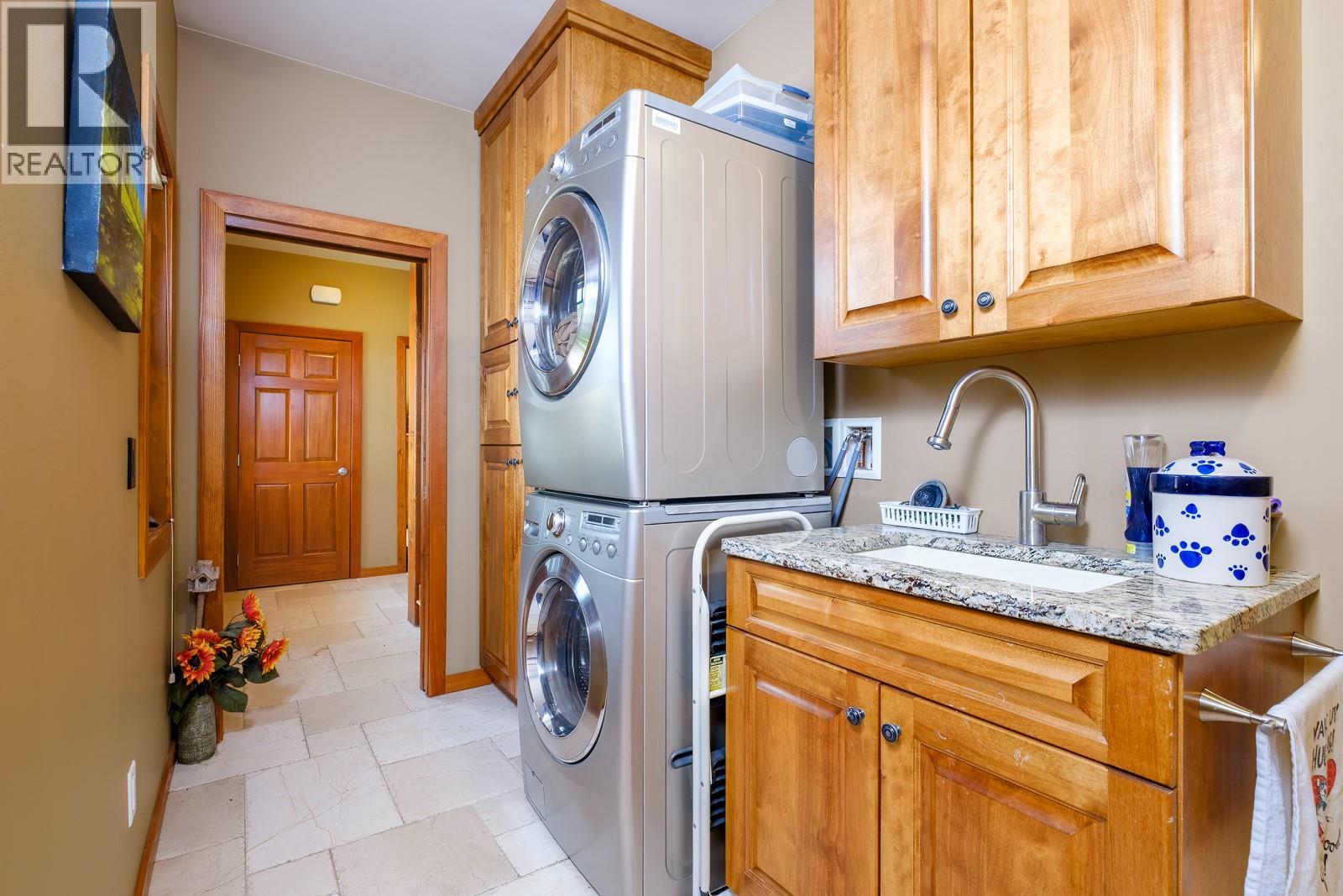 903 Redstone Drive, Rossland, British Columbia  V0G 1Y0 - Photo 31 - 10398064