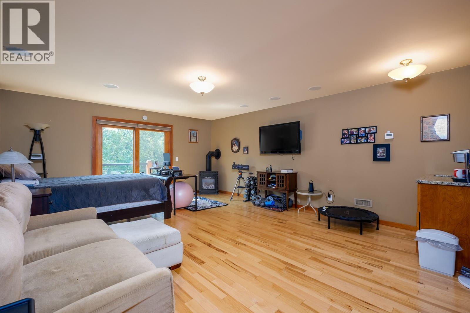 903 Redstone Drive, Rossland, British Columbia  V0G 1Y0 - Photo 33 - 10398064
