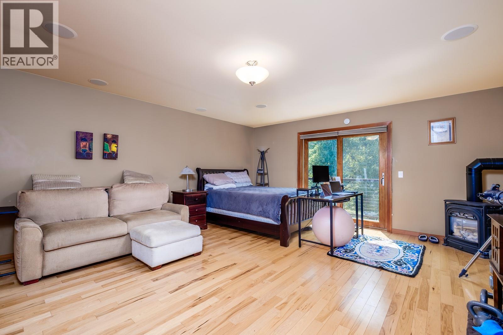 903 Redstone Drive, Rossland, British Columbia  V0G 1Y0 - Photo 34 - 10398064