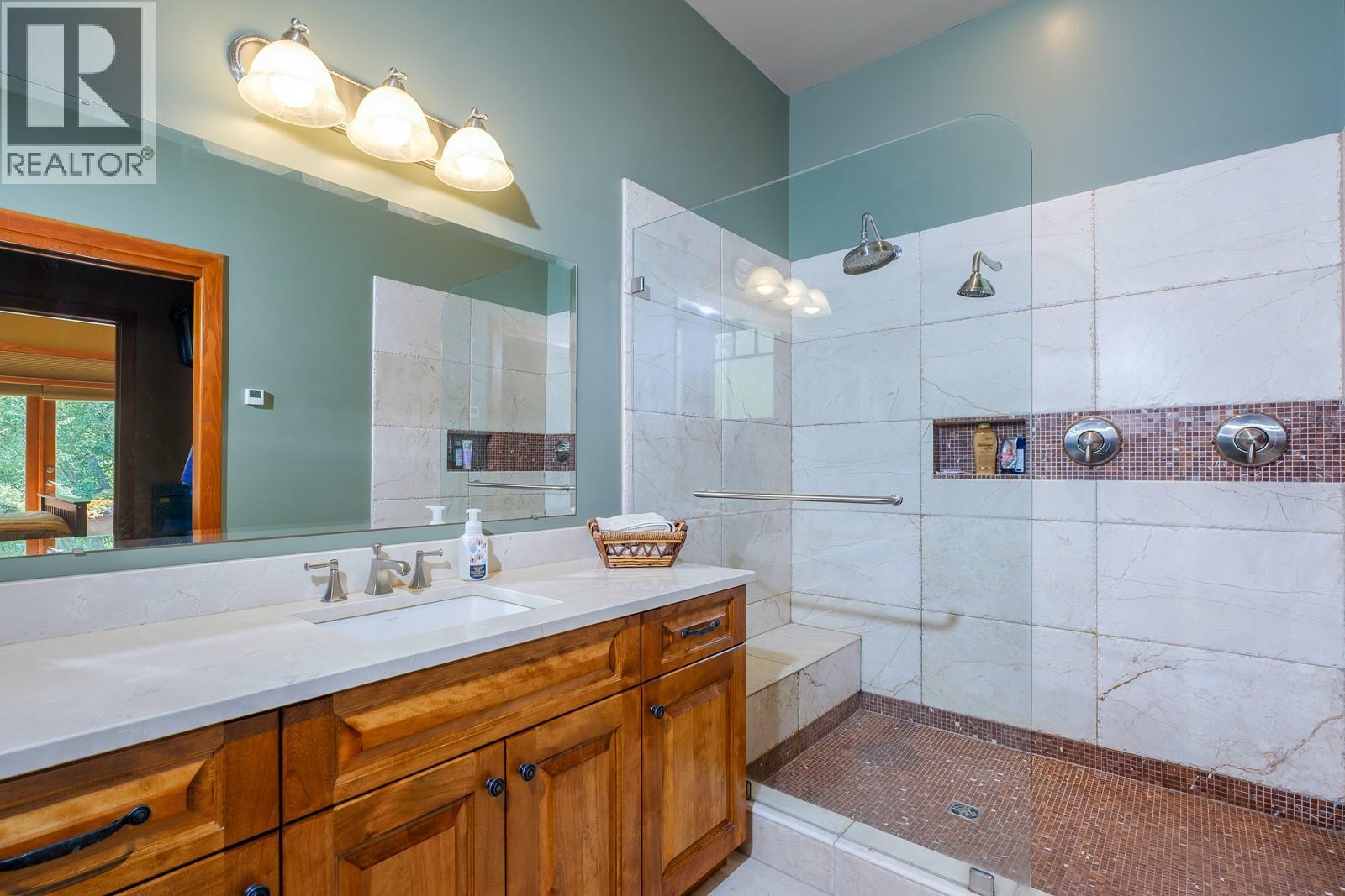 903 Redstone Drive, Rossland, British Columbia  V0G 1Y0 - Photo 26 - 10398064