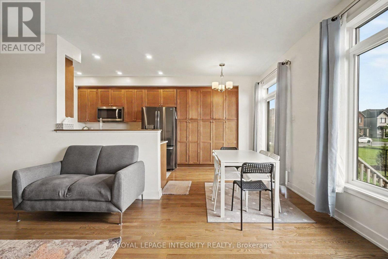 226 Monticello Avenue, Ottawa, Ontario  K2S 2R7 - Photo 6 - X13704308