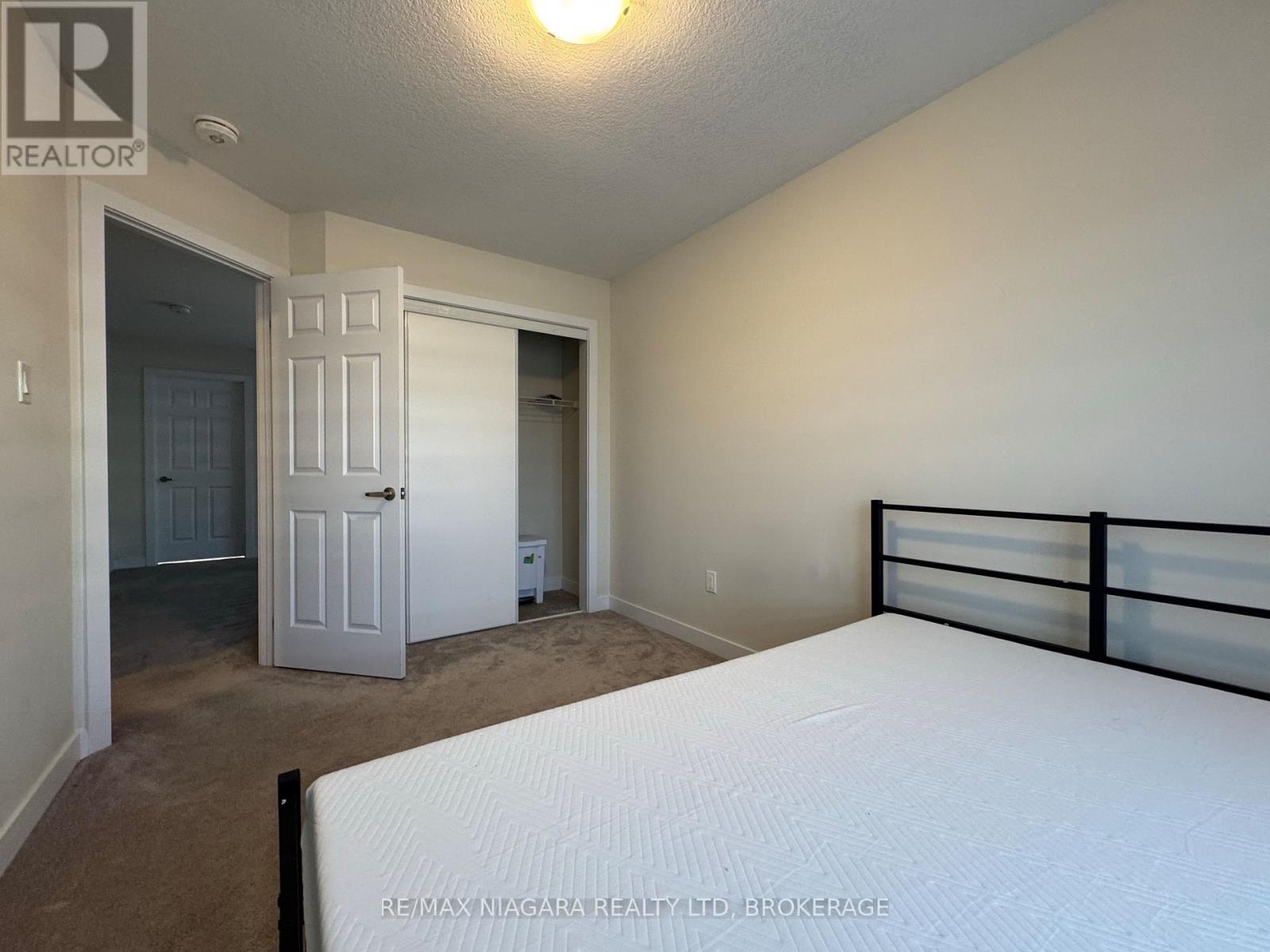 Upper - 21 Keelson Street, Welland, Ontario  L3B 0M2 - Photo 2 - X13704304