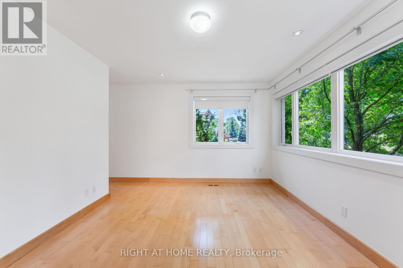 49 Tottenham Road, Toronto, Ontario  M3C 2J5 - Photo 20 - C13704312