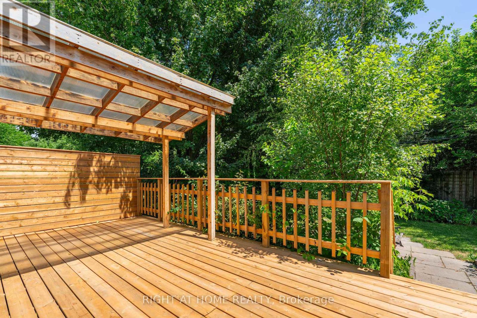 49 Tottenham Road, Toronto, Ontario  M3C 2J5 - Photo 32 - C13704312