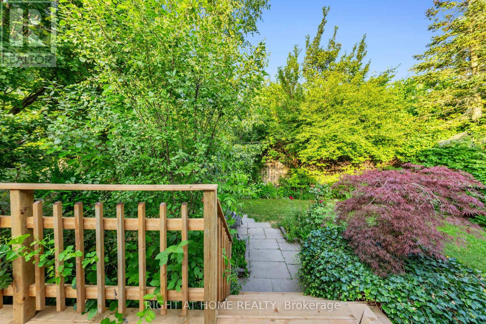 49 Tottenham Road, Toronto, Ontario  M3C 2J5 - Photo 35 - C13704312