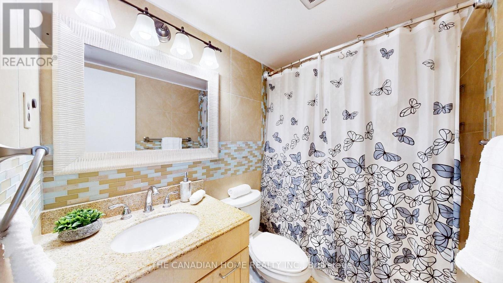 115 - 1055 A Forestwood Drive, Mississauga, Ontario  L5C 2T8 - Photo 23 - W13704302