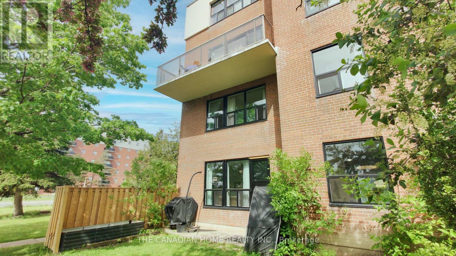 115 - 1055 A Forestwood Drive, Mississauga, Ontario  L5C 2T8 - Photo 33 - W13704302