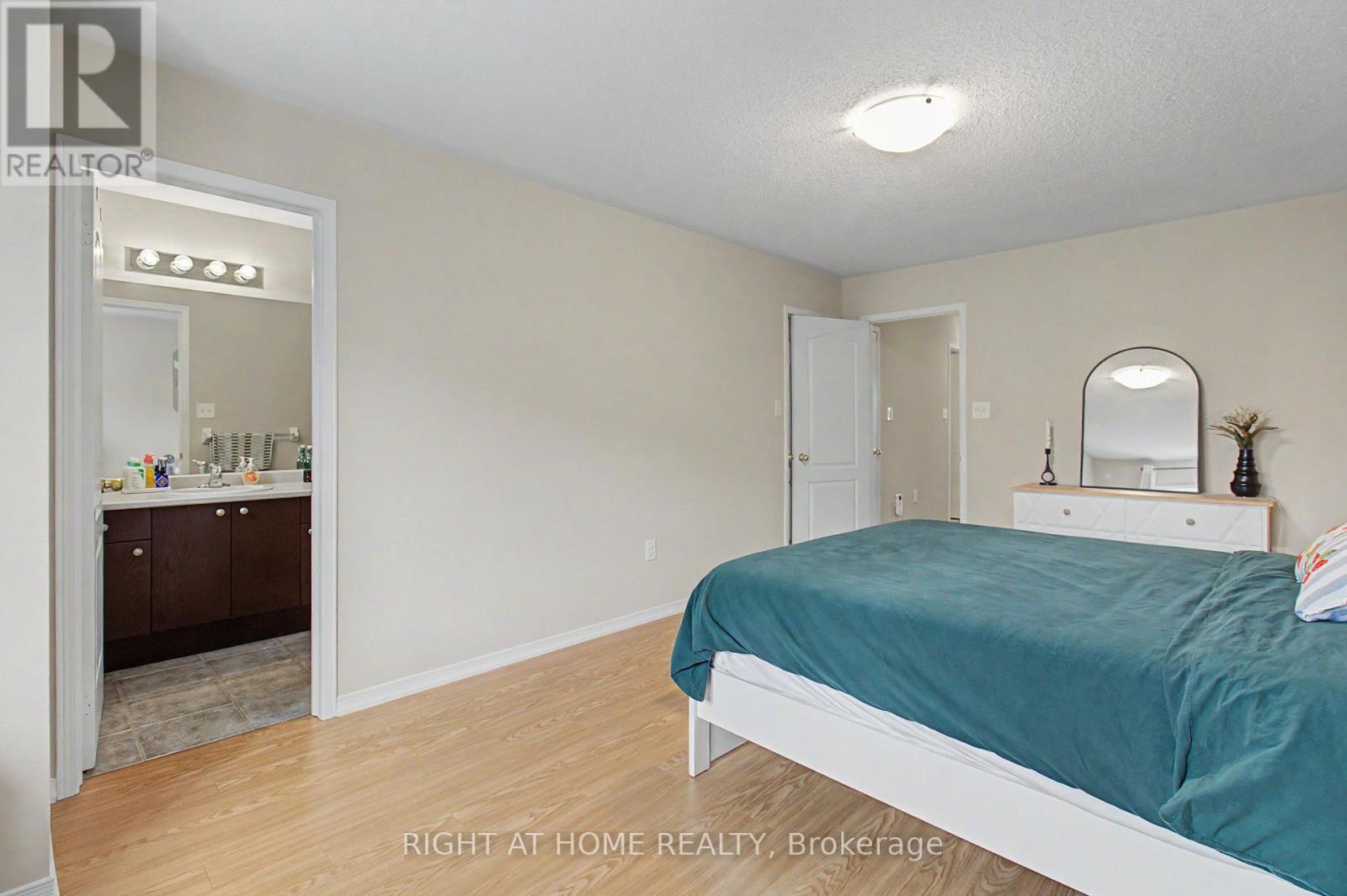 2051 Fiddlers Way, Oakville, Ontario  L6M 0M4 - Photo 23 - W13704306