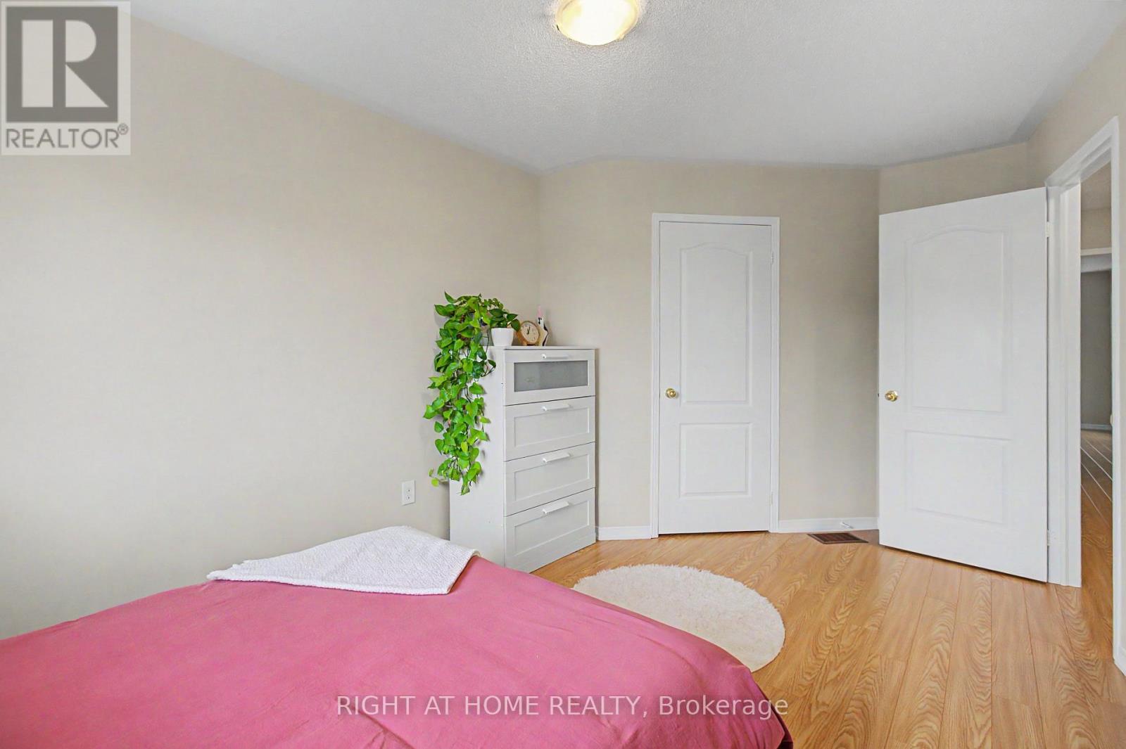 2051 Fiddlers Way, Oakville, Ontario  L6M 0M4 - Photo 28 - W13704306