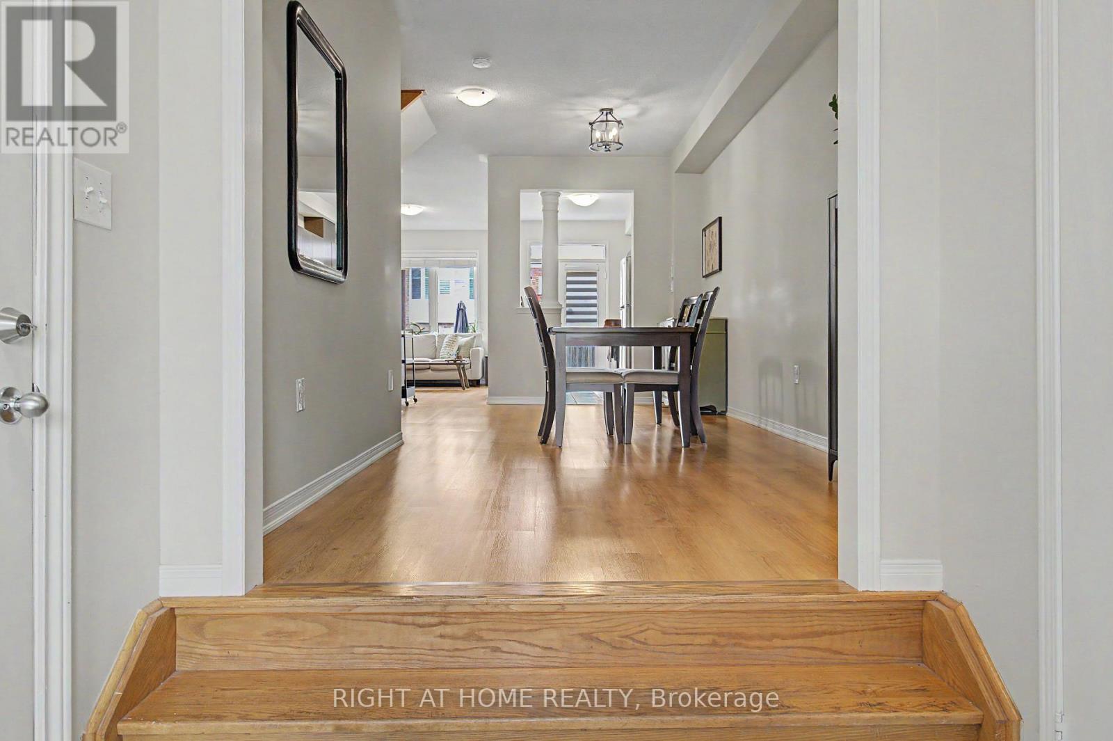 2051 Fiddlers Way, Oakville, Ontario  L6M 0M4 - Photo 6 - W13704306