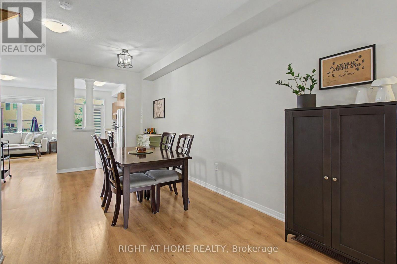 2051 Fiddlers Way, Oakville, Ontario  L6M 0M4 - Photo 7 - W13704306