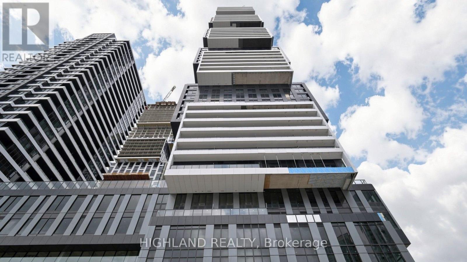 2804 - 4015 The Exchange Road, Mississauga, Ontario  L5B 0N9 - Photo 2 - W13701276