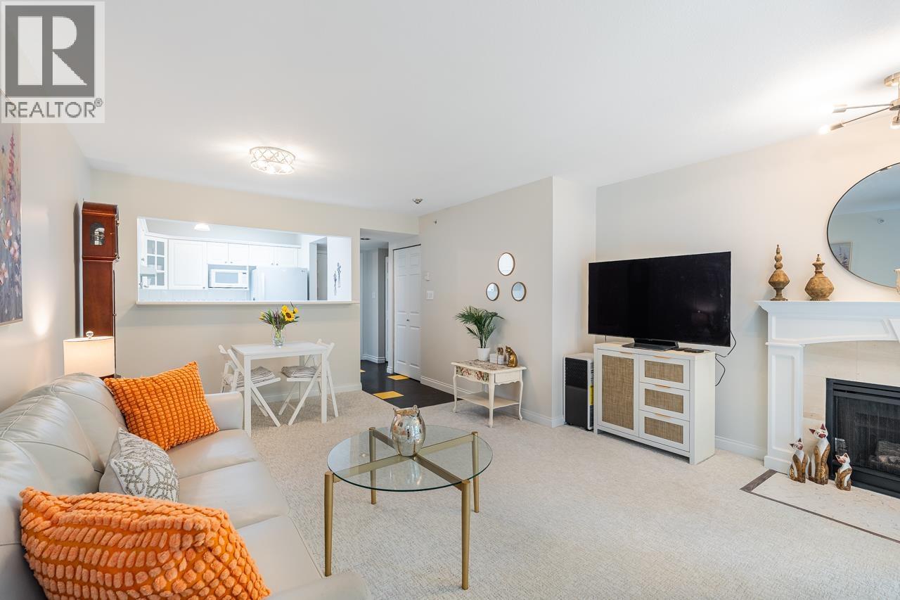 405 3658 Banff Court, North Vancouver, British Columbia V7H 2Z9 - Photo 3 - R3140865