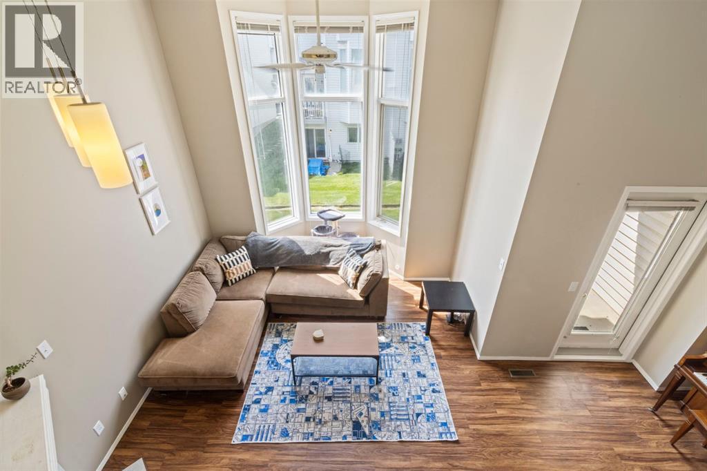623 Hawkstone Manor Nw, Calgary, Alberta  T3G 3X2 - Photo 6 - A2335349