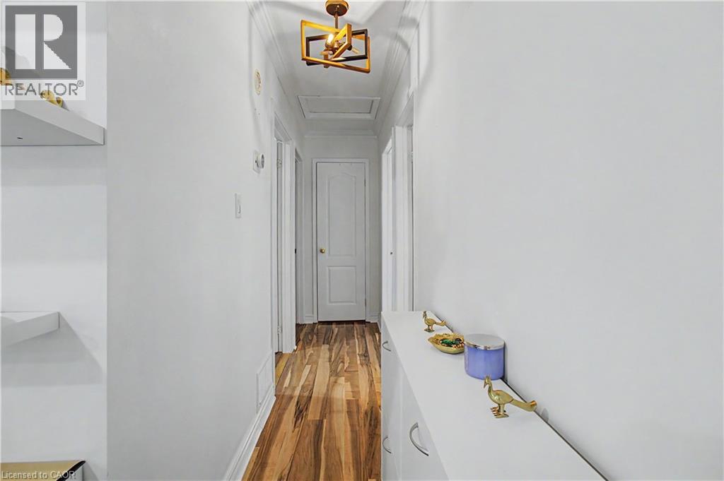 2110 Cavendish Drive Unit# Upper Floor, Burlington, Ontario  L7P 1Z3 - Photo 10 - 40856376