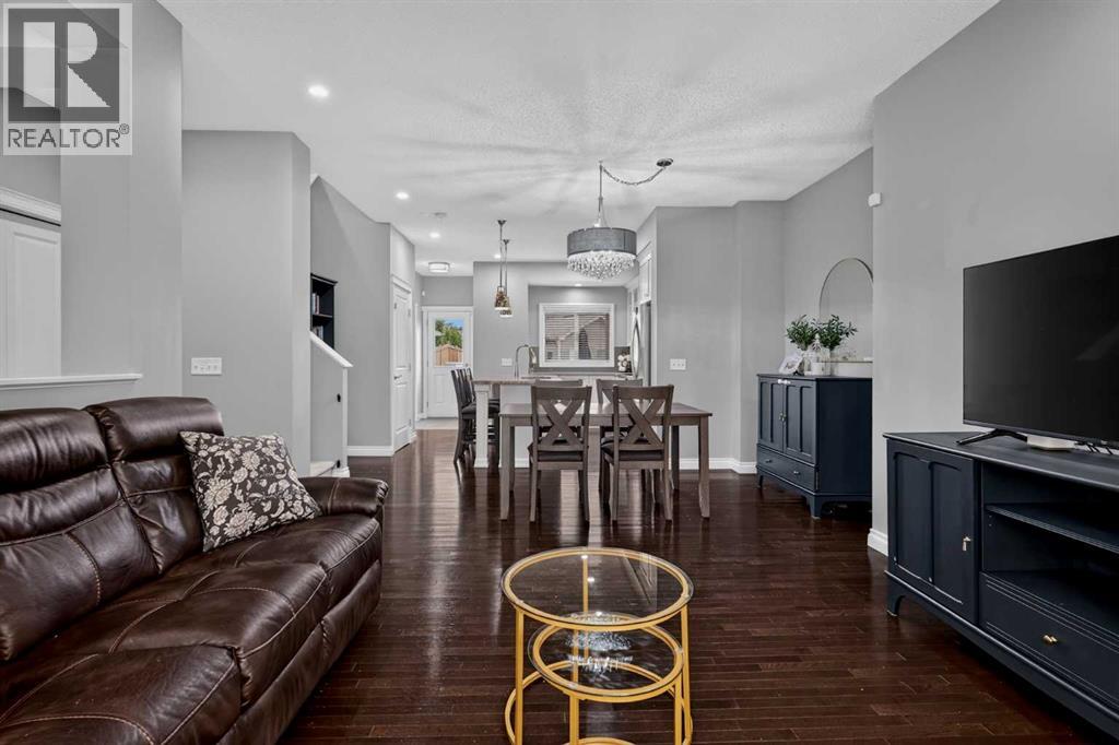 53 Mahogany Point SE, Calgary, Alberta  T3M 0T2 - Photo 4 - A2334827