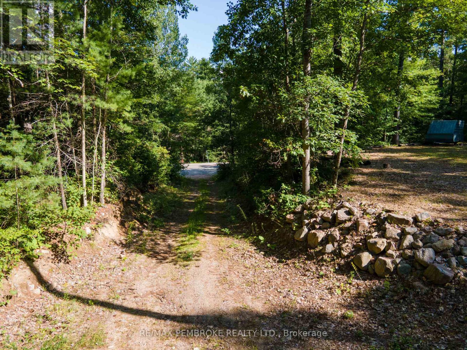 5032 Round Lake Road, Hagarty And Richards, Ontario  K0J 2A0 - Photo 11 - X13704348