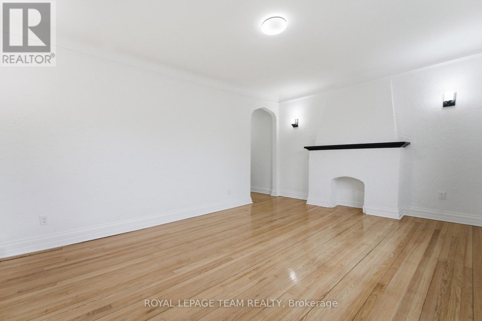 30 - 235 Cooper Street, Ottawa, Ontario  K2P 1L7 - Photo 5 - X13704350