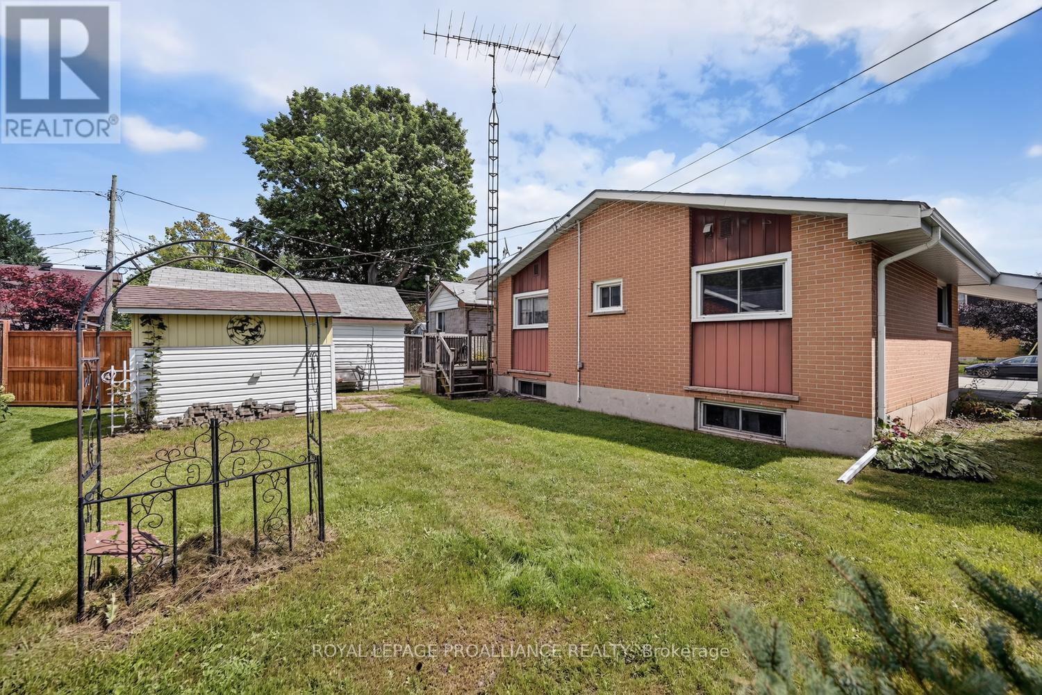 402 Linda Street, Prescott, Ontario  K0E 1T0 - Photo 32 - X13704354