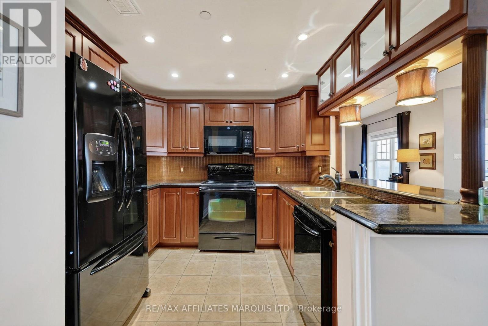 402 - 341 Water Street W, Cornwall, Ontario  K6J 1A5 - Photo 14 - X13704344