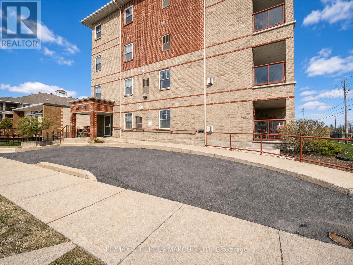 402 - 341 Water Street W, Cornwall, Ontario  K6J 1A5 - Photo 3 - X13704344