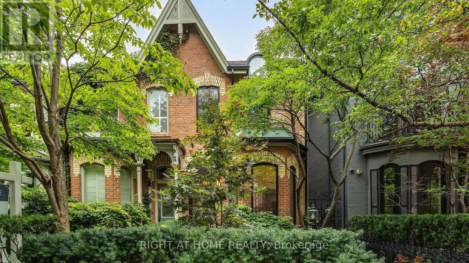 53 Hazelton Avenue, Toronto (Annex), Ontario  M5R 2E3 - Photo 4 - C13704334