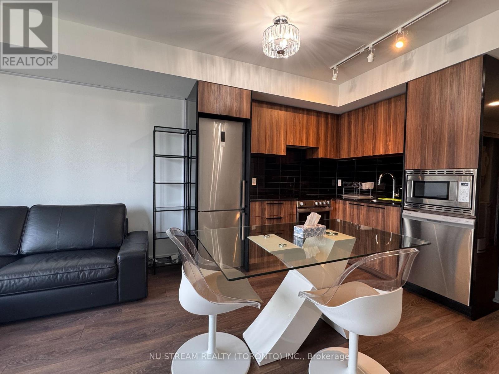 1710 - 501 Yonge Street, Toronto, Ontario  M4Y 0G8 - Photo 8 - C13704338